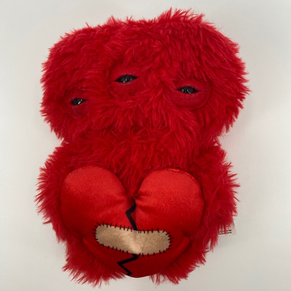 Zuru Fuggler Plush Toy Red 3-Eyed Broken Heart Monster Shaggy Love Weirdcore